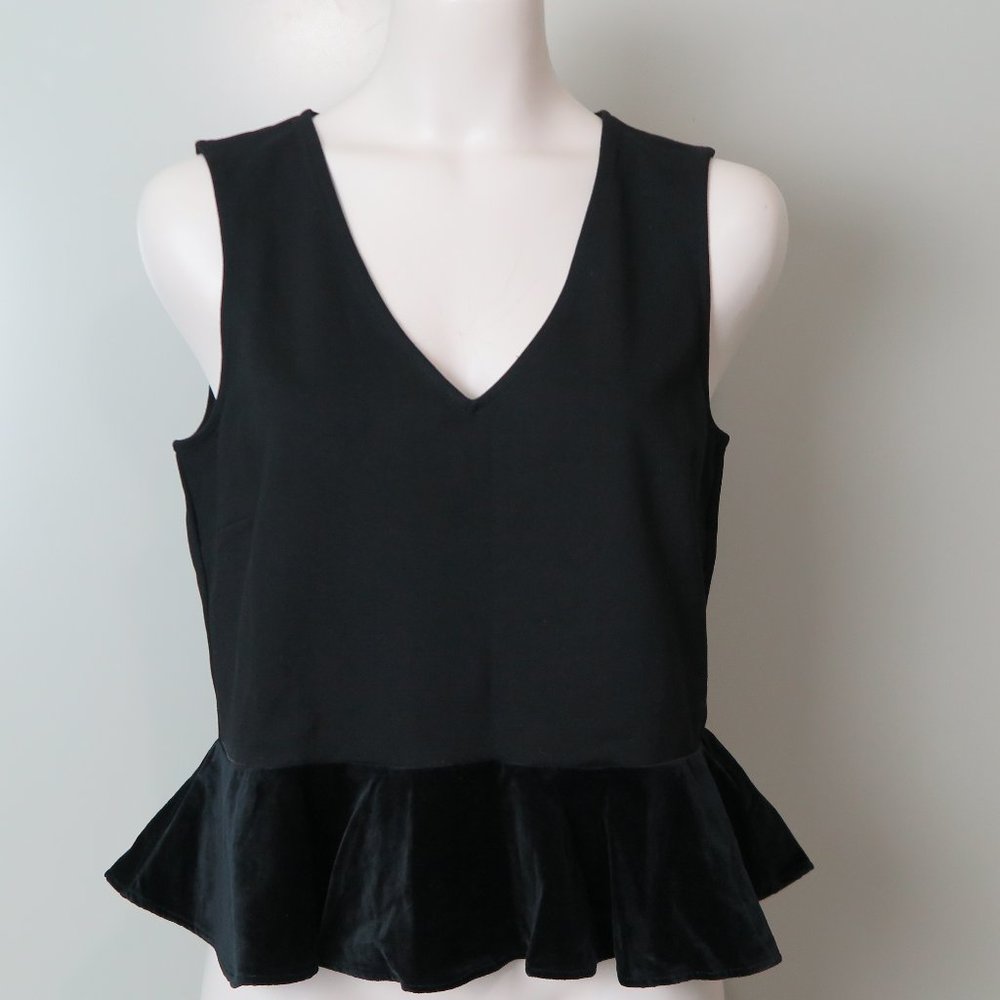 NWT J. CREW Black Velvet Ruffle Viscose Blend V-Neck Versatile Top Size M - Picture 2 of 6